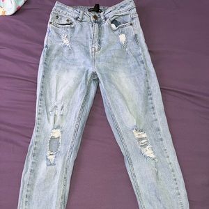 Fashion Nova distressed Mom jeans